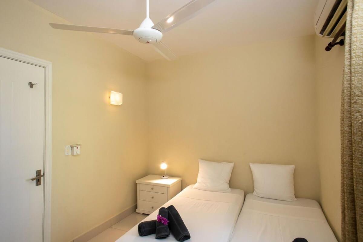 Trupial D3 Relax & Dive Resort Bonaire Village Kralendijk  Bagian luar foto